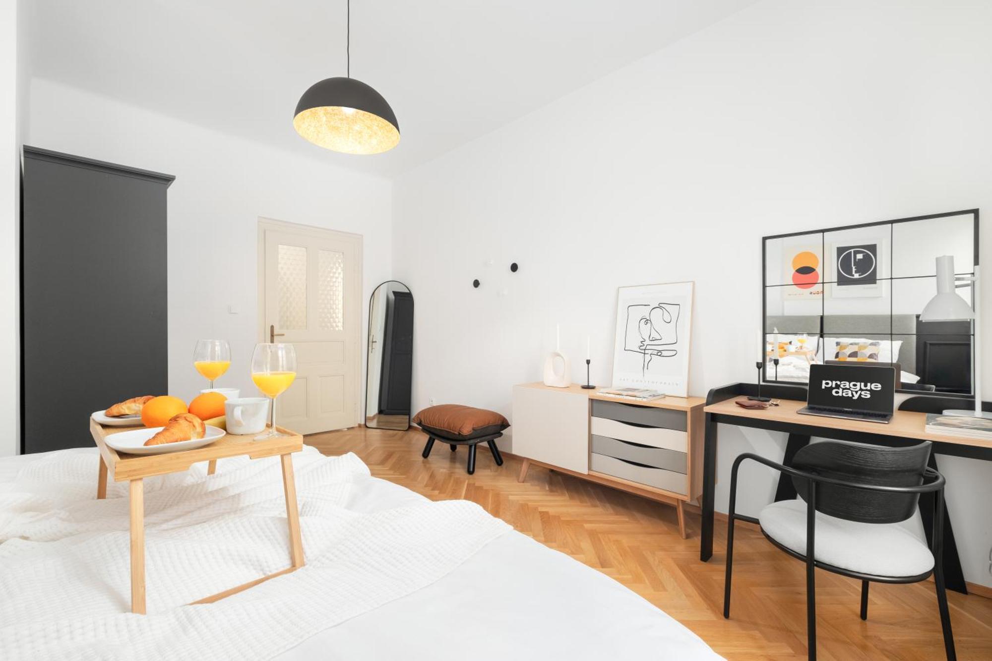 Stru House By Prague Days - Luxurious Apartments Next To National Theatre Praga Exterior foto